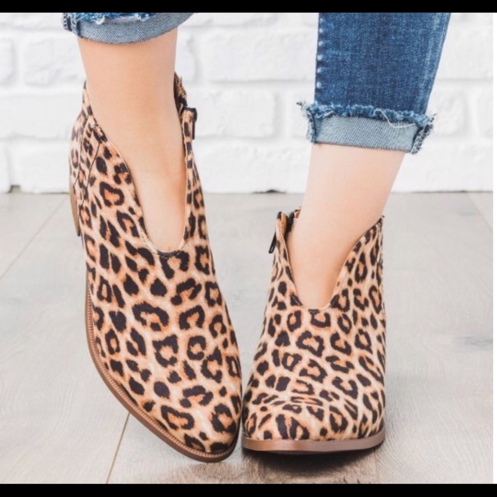 🔥🔥Leopard Print Ankle Bootie🔥🔥
